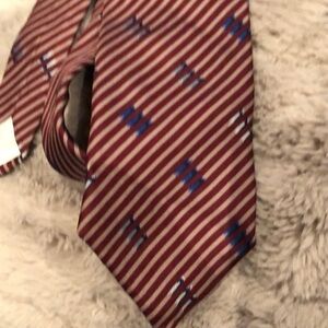 Christian Dior 100% silk red blue tie